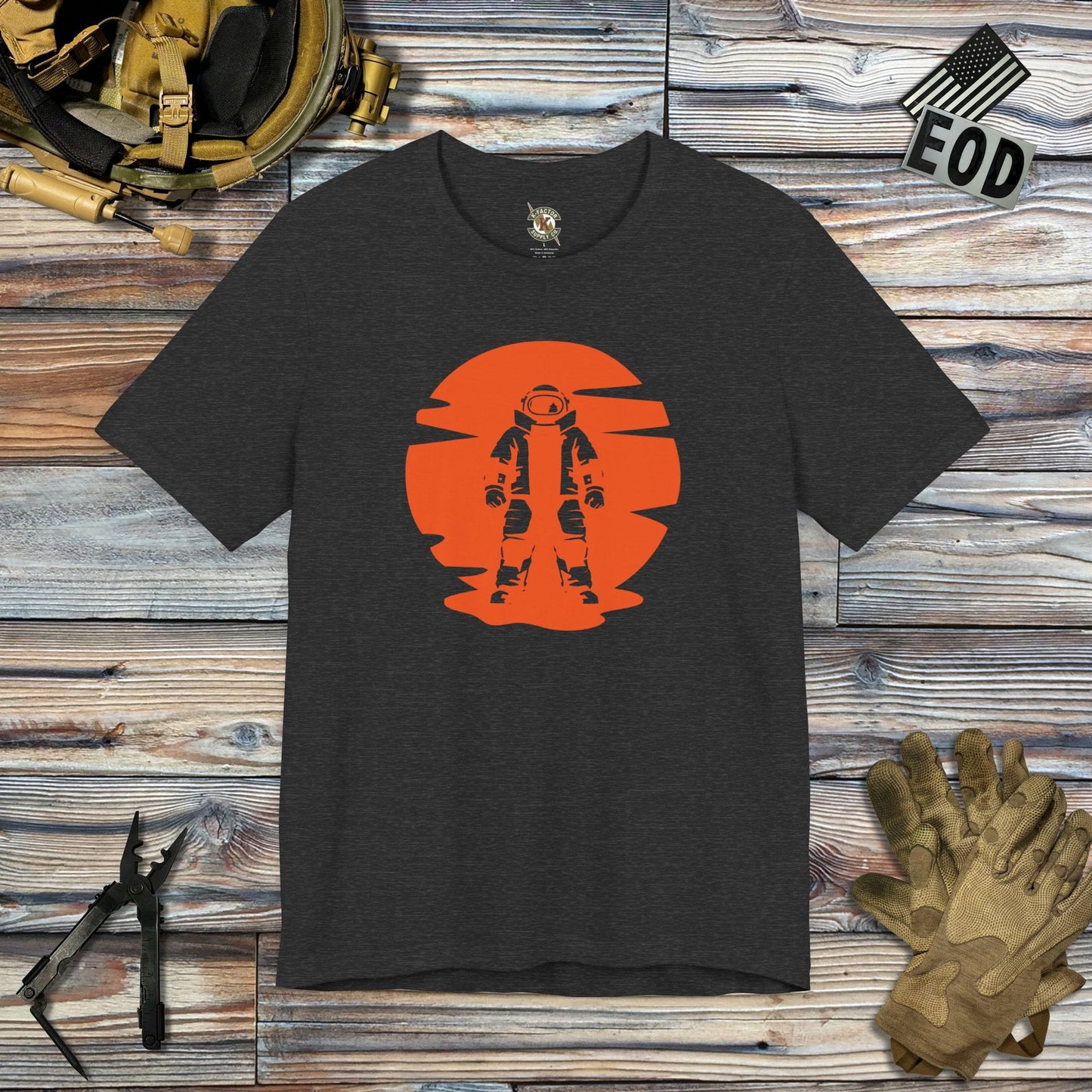 K-Factor Supply Co Bomb Suit Sunset T-Shirt Dark Grey Heather / S